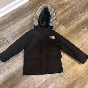 Gently used The North Face 3T winter coat faux fur lined hood black